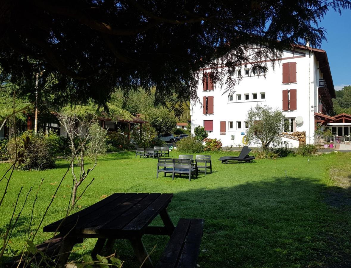 Hotel Pyrenees Atlantique Saint-Pée-sur-Nivelle Eksteriør billede