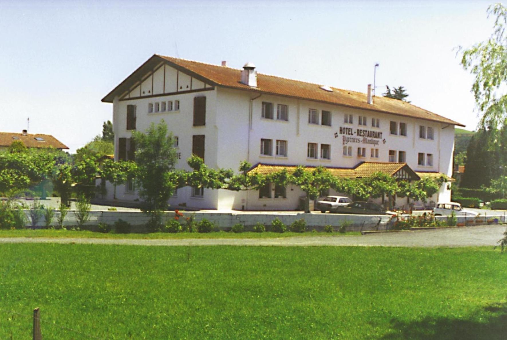Hotel Pyrenees Atlantique Saint-Pée-sur-Nivelle Eksteriør billede